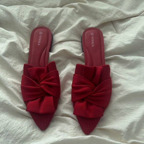 Vivaia Shoes - Women's Red Bow Slip-On Shoes